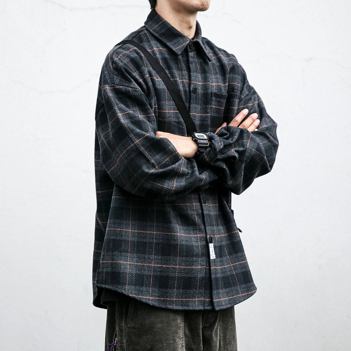 Retro Revival – Men&#39;s Woolen Plaid Overshirt