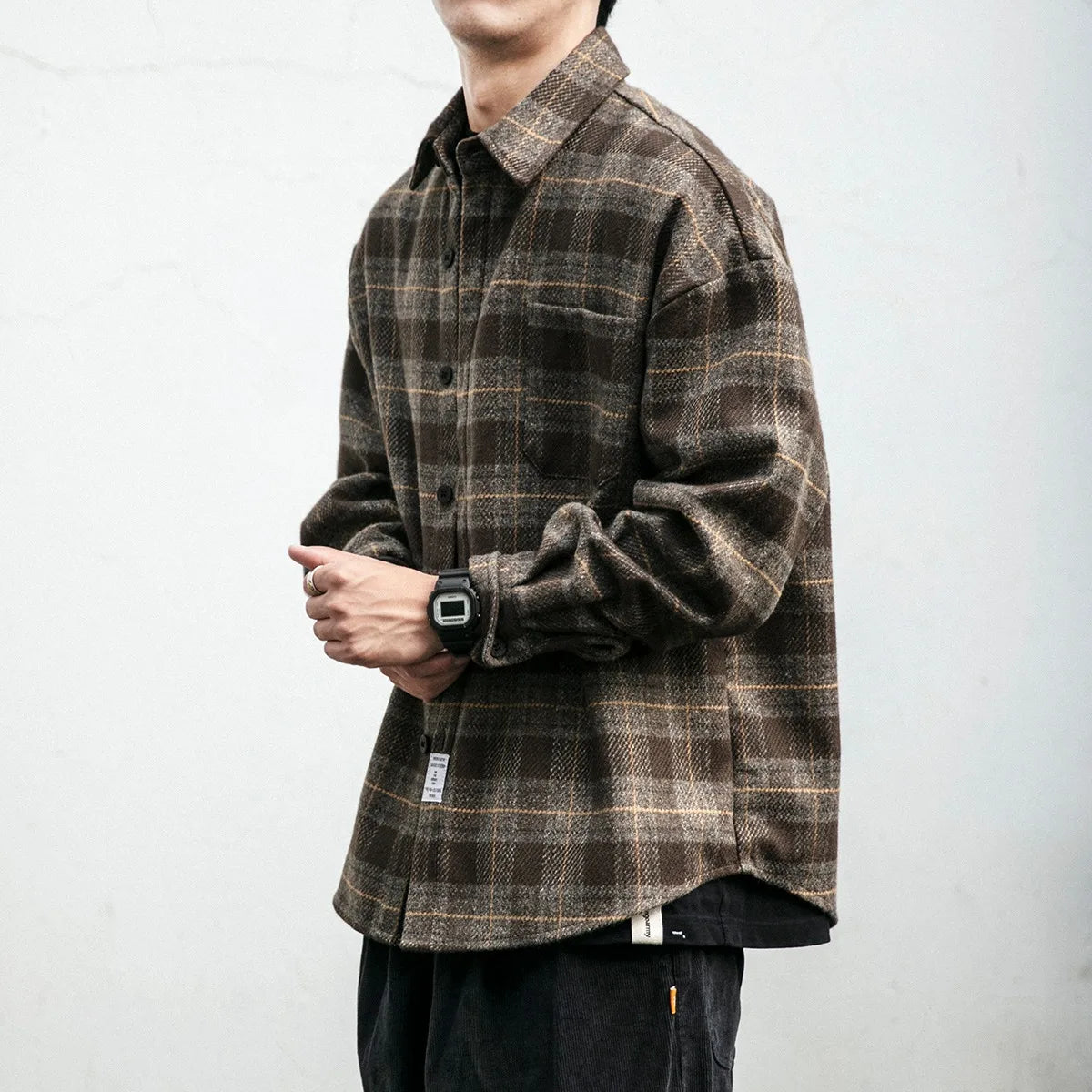 Retro Revival – Men&#39;s Woolen Plaid Overshirt
